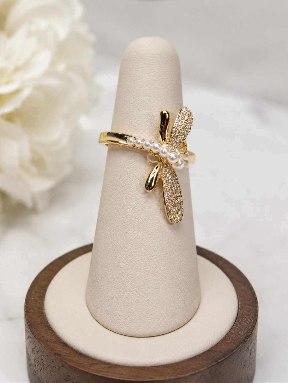 Ashley Cooper Dragonfly Ring Size 8 Gold Rhinestone Pearl NWT